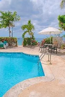 Sunswept Beach Hotel The Hole